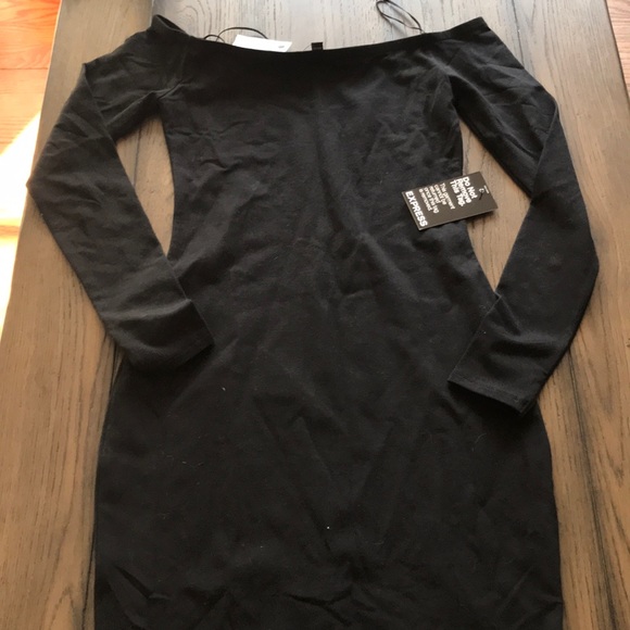 Off the shoulder mini - Picture 2 of 3